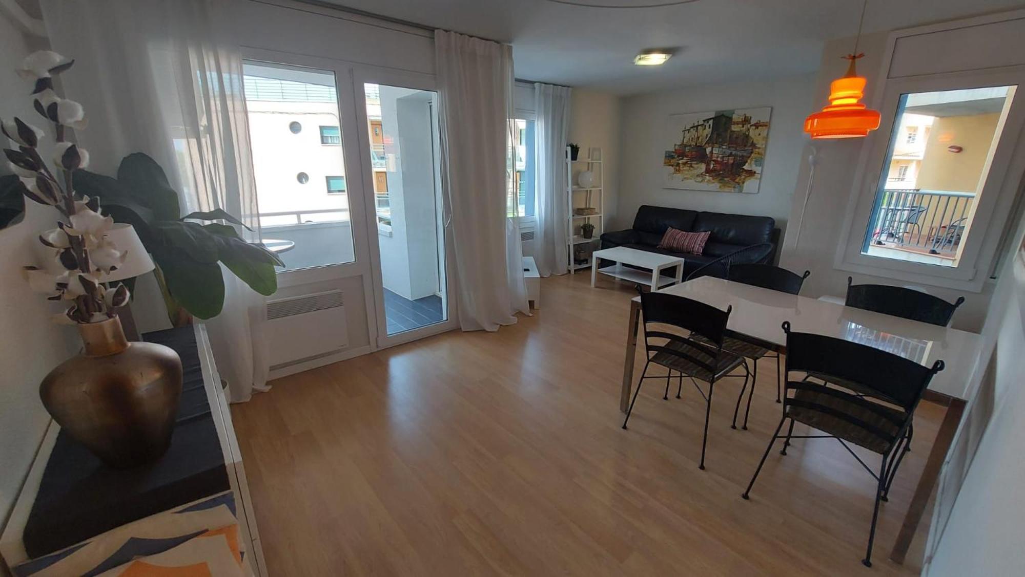 1ª Linea Reformado Y Frente Al Puerto Deportivo Firmamos Contrato Si El Cliente Lo Solicita Aunque Es Necesario Hacer La Reserva Para Poder Comunicarse Hospitalet De L'Infant Exterior foto